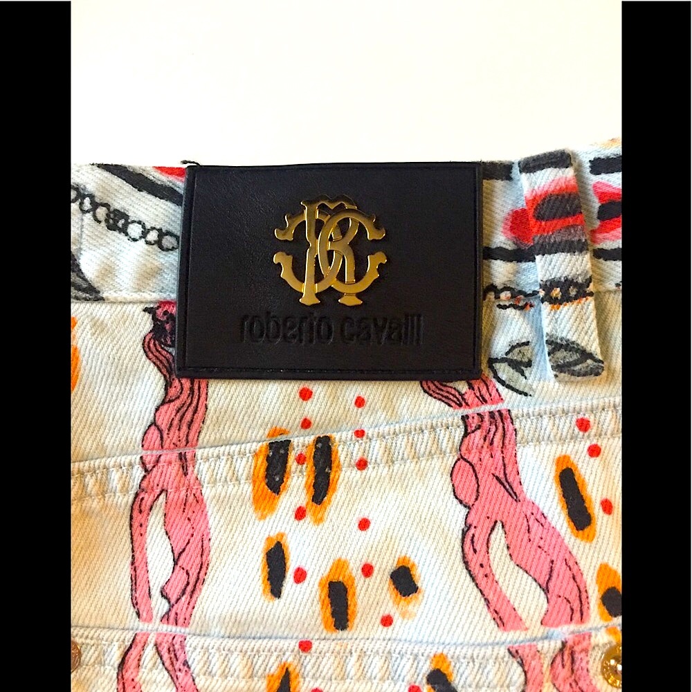 Hp 🎉🎉Mid Rise Boyfriend Jeans - Picture 7 of 9